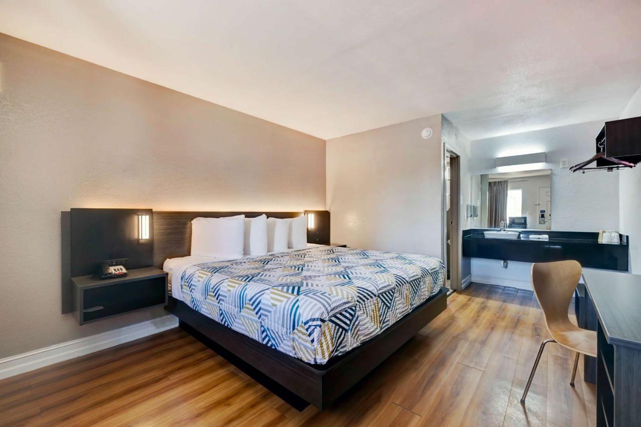 Motel 6 North Little Rock, Ar-Jfk Blvd Zewnętrze zdjęcie
